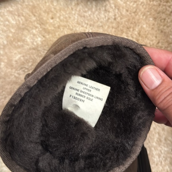 UGG Brown Shearling Boots - Picture 9 of 9